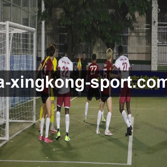 卡雷拉斯获得银卡拉贝尔奖，姐姐保拉代替出席领奖